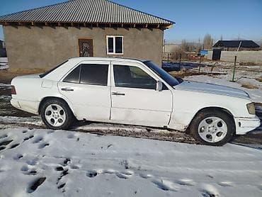 Mercedes-Benz W124: 1989 г., 2.3 л, Механика, Бензин, Седан at lalafo.kg Mercedes-Benz W124: 1989 г., 2.3 л, Механика, Бензин, Седан