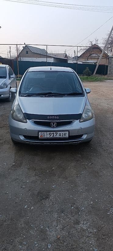 Honda Fit: 2002 г., 1.3 л, Вариатор, Бензин, Хэтчбэк at lalafo.kg Honda Fit: 2002 г., 1.3 л, Вариатор, Бензин, Хэтчбэк