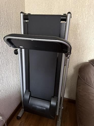 Складная беговая дорожка для дома. - Компактная вертикальная at lalafo.kg Складная беговая дорожка для дома. - Компактная вертикальная