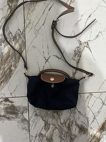 Сумка кросс-боди в стиле Longchamp Le Pliage, мини-формат. - at lalafo.kg Сумка кросс-боди в стиле Longchamp Le Pliage, мини-формат. -