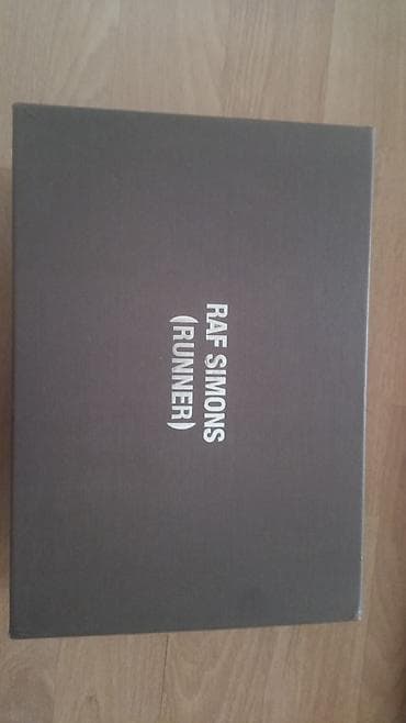 Мужские кроссовки, 39, Новый, цвет - Белый at lalafo.kg Мужские кроссовки, 39, Новый, цвет - Белый