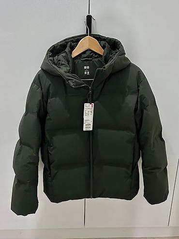 Пуховик, Короткая модель, С капюшоном, M at lalafo.kg Пуховик, Короткая модель, С капюшоном, M