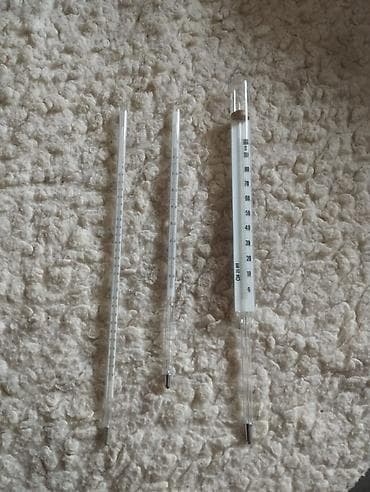 Стеклянные ртутные градусники (набор из 3 шт.) Состав: - 1 at lalafo.kg Стеклянные ртутные градусники (набор из 3 шт.) Состав: - 1