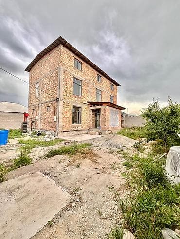 🏡 *Продаётся 3-комнатный дом в селе Оскон-Ордо* * Общая площадь дома lalafo.kg да 🏡 *Продаётся 3-комнатный дом в селе Оскон-Ордо* * Общая площадь дома