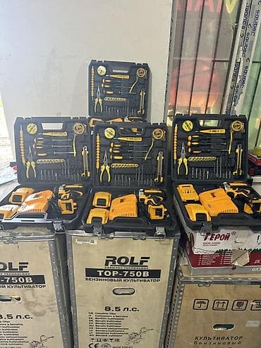 Набор инструментов в чемодане с аккумуляторной дрелью-шуруповертом at lalafo.kg Набор инструментов в чемодане с аккумуляторной дрелью-шуруповертом