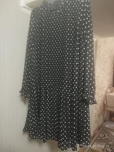 Повседневное платье, Китай, Осень-весна, Короткая модель, Шифон, Трапеция, L at lalafo.kg Повседневное платье, Китай, Осень-весна, Короткая модель, Шифон, Трапеция, L