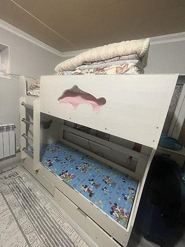 Двухъярусная детская кровать, Б/у, ЛДСП, цвет - Белый at lalafo.kg Двухъярусная детская кровать, Б/у, ЛДСП, цвет - Белый