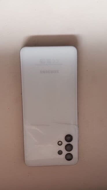 Samsung Galaxy A32, Б/у, 64 ГБ, цвет - Белый at lalafo.kg Samsung Galaxy A32, Б/у, 64 ГБ, цвет - Белый