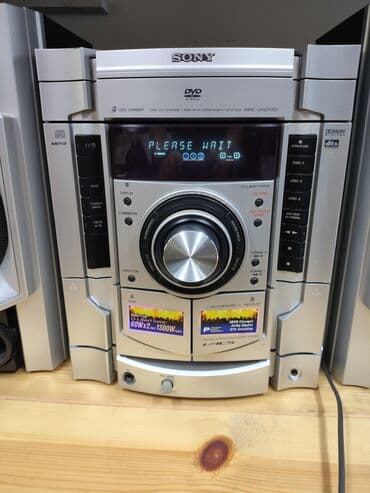 Продаю музыкальный центр в хорошем состоянии, из минусов не читает at lalafo.kg Продаю музыкальный центр в хорошем состоянии, из минусов не читает