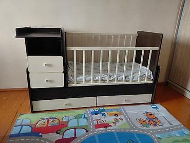 Детская кровать трансформер, Б/у, Другой тип, цвет - Коричневый at lalafo.kg Детская кровать трансформер, Б/у, Другой тип, цвет - Коричневый