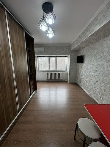 1 комната, 18 м², Гостиничный тип, 3 этаж, Евроремонт at lalafo.kg 1 комната, 18 м², Гостиничный тип, 3 этаж, Евроремонт