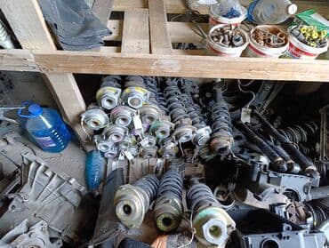 Запчасти на ходовую часть сапфы ступицы амортизаторы передние стойки в at lalafo.kg Запчасти на ходовую часть сапфы ступицы амортизаторы передние стойки в