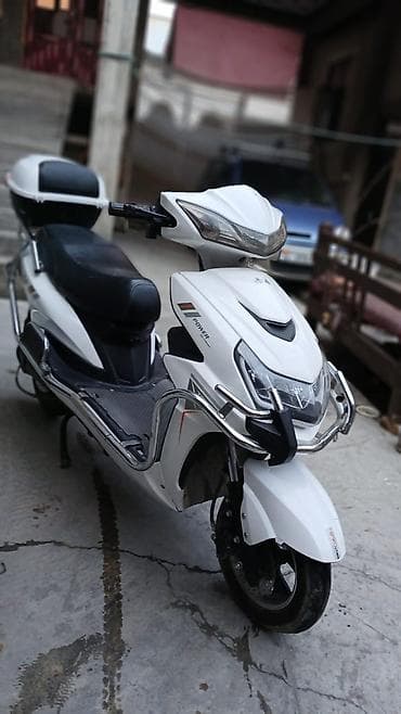 Электроскутер POWER, белый цвет. Особенности и оснащение: - Широкая at lalafo.kg Электроскутер POWER, белый цвет. Особенности и оснащение: - Широкая