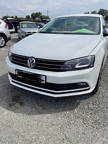 Volkswagen Jetta: 2017 г., 1.4 л, Типтроник, Бензин, Седан at lalafo.kg Volkswagen Jetta: 2017 г., 1.4 л, Типтроник, Бензин, Седан