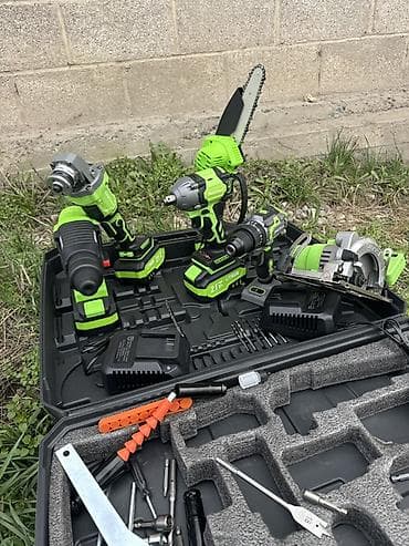 Аккумуляторный набор 6в1 электроинструментов 21V (Li‑ion) в кейсе at lalafo.kg Аккумуляторный набор 6в1 электроинструментов 21V (Li‑ion) в кейсе