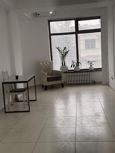 VIS: Кеңселерди ижаралоо, 30 м², 1-катар lalafo.kg да — 4 VIS: Кеңселерди ижаралоо, 30 м², 1-катар — 4