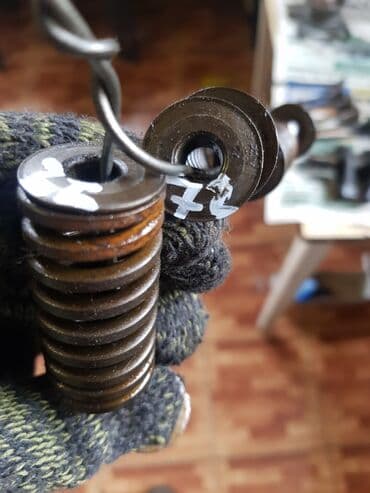 Mitsubishi Delica 6g72 пружина на клапан, Митсубиси Делика 6г72 at lalafo.kg Mitsubishi Delica 6g72 пружина на клапан, Митсубиси Делика 6г72