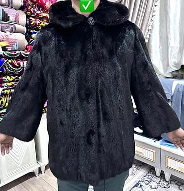 Шуба, Норка, Короткая модель, С капюшоном, 7XL at lalafo.kg Шуба, Норка, Короткая модель, С капюшоном, 7XL