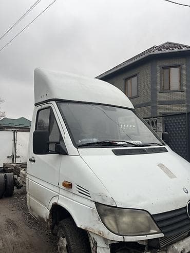 Передний спойлер Mercedes-Benz at lalafo.kg Передний спойлер Mercedes-Benz