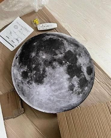 Настенный светильник в виде луны/земли, диаметром до 1 метра. цена at lalafo.kg Настенный светильник в виде луны/земли, диаметром до 1 метра. цена