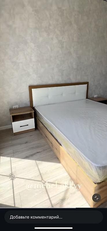 Двуспальная кровать, Б/у, С мягким изголовьем, длина - 200 см at lalafo.kg Двуспальная кровать, Б/у, С мягким изголовьем, длина - 200 см