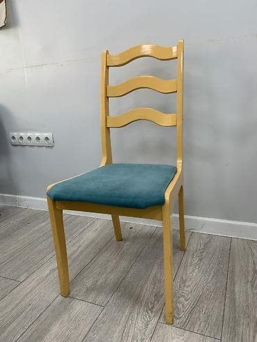 Тигүүчүлөр үчүн отургучтар: Ашкана үчүн отургуч, Жыгач, түсү - Сары lalafo.kg да — 3 Тигүүчүлөр үчүн отургучтар: Ашкана үчүн отургуч, Жыгач, түсү - Сары — 3