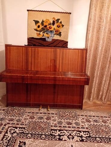 Пианино Belarus (белорусское вертикальное). - Корпус: полированный at lalafo.kg Пианино Belarus (белорусское вертикальное). - Корпус: полированный