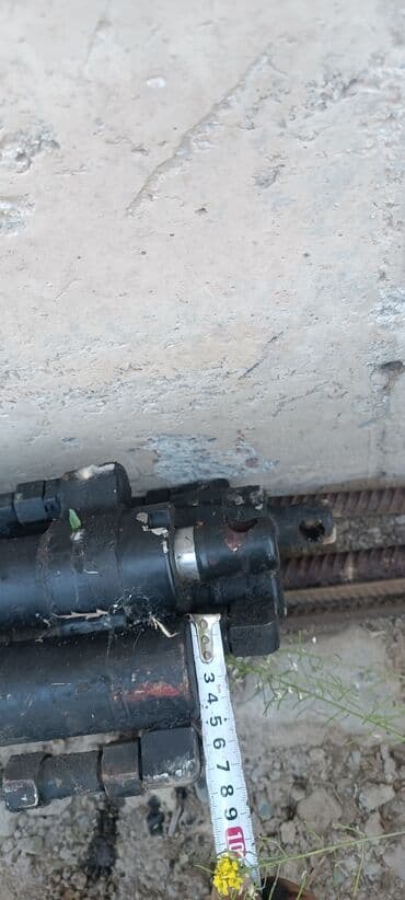 Продаю гидро цилиндр at lalafo.kg Продаю гидро цилиндр