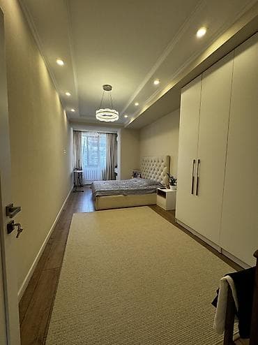 3 комнаты, 117 м², 7 мкр 2 этаж, Евроремонт at lalafo.kg 3 комнаты, 117 м², 7 мкр 2 этаж, Евроремонт