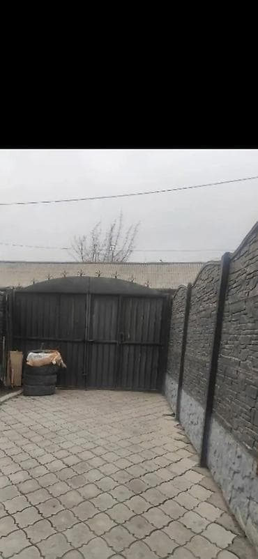 55 м², 3 комнаты, Забор, огорожен at lalafo.kg 55 м², 3 комнаты, Забор, огорожен