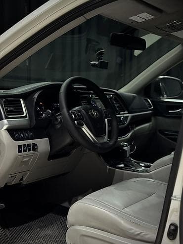 Haima: Toyota Highlander: 2014 г., 3.5 л, Автомат, Бензин, Кроссовер lalafo.kg да — 6 Haima: Toyota Highlander: 2014 г., 3.5 л, Автомат, Бензин, Кроссовер — 6