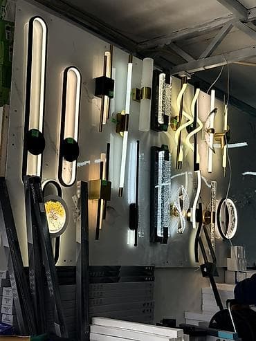 Современные настенные светильники и бра - Ассортимент: линейные at lalafo.kg Современные настенные светильники и бра - Ассортимент: линейные