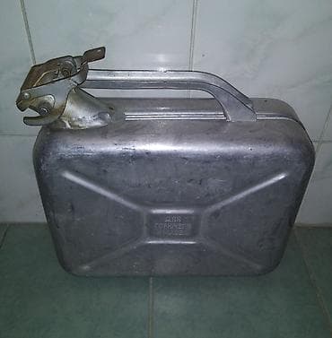 Советская алюминиевая канистра для бензина, отличное состояние, 10 at lalafo.kg Советская алюминиевая канистра для бензина, отличное состояние, 10
