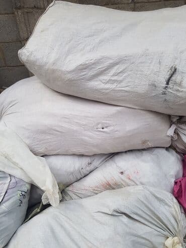 Отходы кроя ткани отдам даром, трикотаж, пальто, подойдёт для at lalafo.kg Отходы кроя ткани отдам даром, трикотаж, пальто, подойдёт для