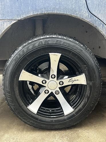 Колеса в сборе 205 / 65 / R 15, Лето, Б/у, Комплект, Легковые, Литые, отверстий - 5 at lalafo.kg Колеса в сборе 205 / 65 / R 15, Лето, Б/у, Комплект, Легковые, Литые, отверстий - 5