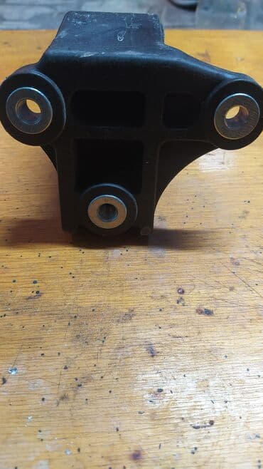 Подушка мотора Honda 2004 г., Новый at lalafo.kg Подушка мотора Honda 2004 г., Новый