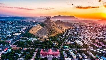 3 комнаталуу квартиранын 2 комнатасы бош, бир комнатасы 2 кызга at lalafo.kg 3 комнаталуу квартиранын 2 комнатасы бош, бир комнатасы 2 кызга