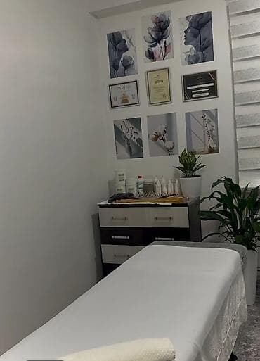 Массажный кабинетен кушетка берилет баардык Шарты бар Бир кызга at lalafo.kg Массажный кабинетен кушетка берилет баардык Шарты бар Бир кызга