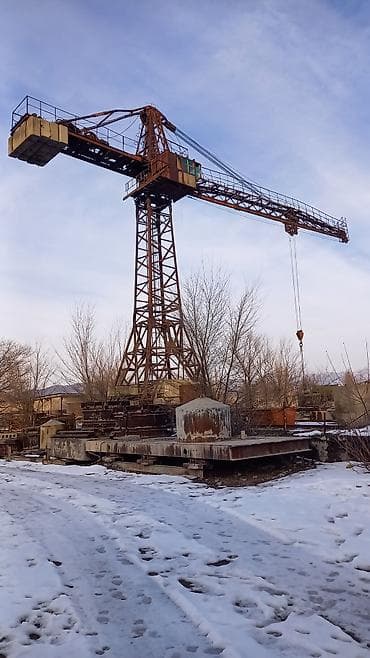 Продаю башенный кран КП - 8 вместе с железобетонными шпалами и at lalafo.kg Продаю башенный кран КП - 8 вместе с железобетонными шпалами и