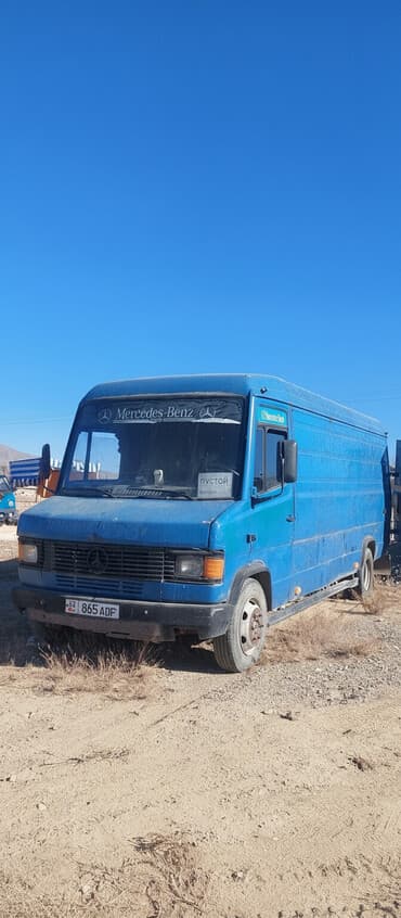 Грузовик, Mercedes-Benz, Стандарт, Б/у at lalafo.kg Грузовик, Mercedes-Benz, Стандарт, Б/у