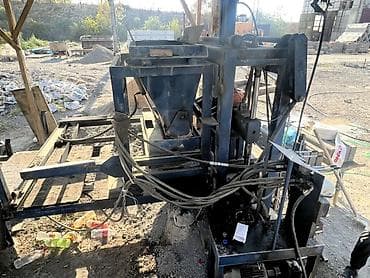 Вибропресс для производства бетонных изделий - Назначение: формование at lalafo.kg Вибропресс для производства бетонных изделий - Назначение: формование
