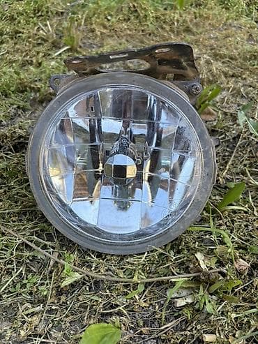 Правая противотуманная фара Subaru 2002 г., Б/у, Оригинал, Япония at lalafo.kg Правая противотуманная фара Subaru 2002 г., Б/у, Оригинал, Япония