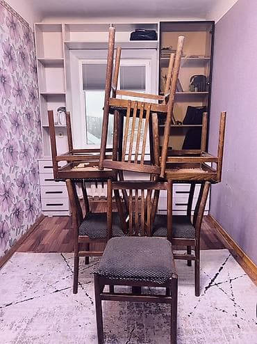 Тигүүчүлөр үчүн отургучтар: Ашкана үчүн отургуч, Колдонулган, Жыгач, түсү - Күрөң lalafo.kg да — 1 Тигүүчүлөр үчүн отургучтар: Ашкана үчүн отургуч, Колдонулган, Жыгач, түсү - Күрөң — 1