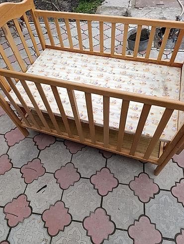 Балдар үчүн дивандар: Детская деревянная кроватка классического дизайна. - Материал lalafo.kg да — 2 Балдар үчүн дивандар: Детская деревянная кроватка классического дизайна. - Материал — 2