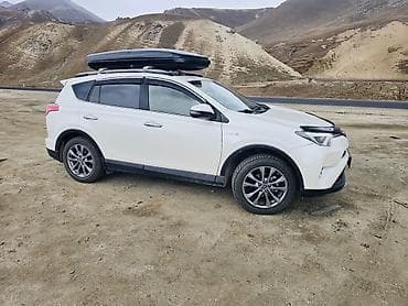 Toyota RAV4: 2018 г., 2.4 л, Вариатор, Гибрид, Кроссовер at lalafo.kg Toyota RAV4: 2018 г., 2.4 л, Вариатор, Гибрид, Кроссовер