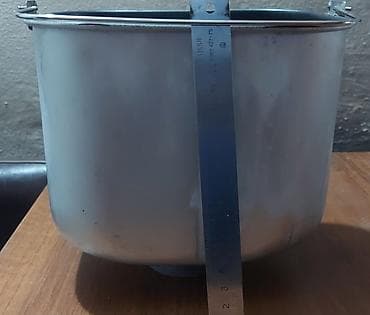 Продаю чашу на хлебопечку vitek vt 1992стгимость -2000 сом. плату at lalafo.kg Продаю чашу на хлебопечку vitek vt 1992стгимость -2000 сом. плату