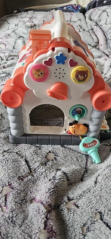 Развивающий домик‑сортёр для малышей - Игровой домик с удобной ручкой at lalafo.kg Развивающий домик‑сортёр для малышей - Игровой домик с удобной ручкой