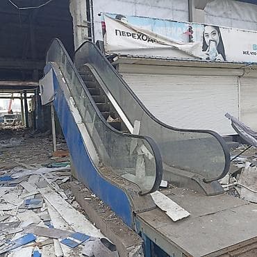 Эскалаторный модуль (пара лестниц, вверх/вниз) для торгового центра at lalafo.kg Эскалаторный модуль (пара лестниц, вверх/вниз) для торгового центра