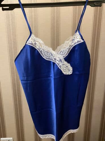 Продаю стильную майку,размер подойдет на S и М at lalafo.kg Продаю стильную майку,размер подойдет на S и М