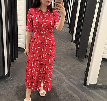 RESERVED 3000 c Платье-рубашка миди в цветочный принт - Ярко-красный at lalafo.kg RESERVED 3000 c Платье-рубашка миди в цветочный принт - Ярко-красный